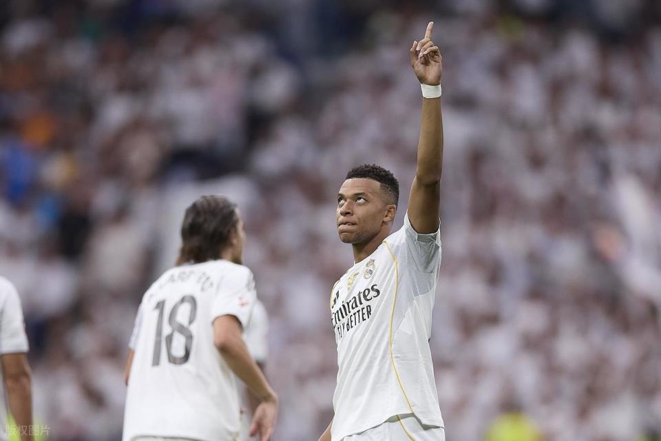 而曹法尔帮, 浙江