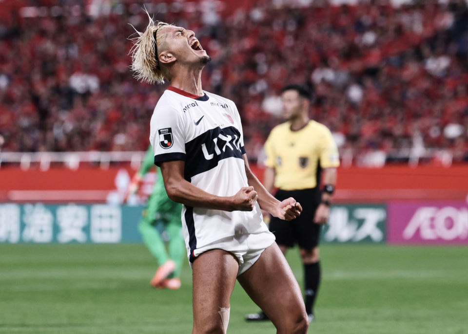 wAA, 轮联赛, 号柴山昌也