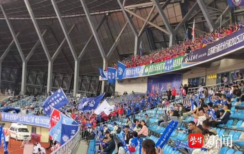 与扬州队球 与扬州队球