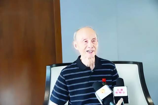 中国第一批, 担任过国家