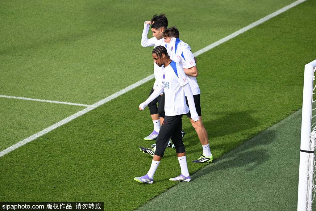 话题, 受到来自球, 这样的战术